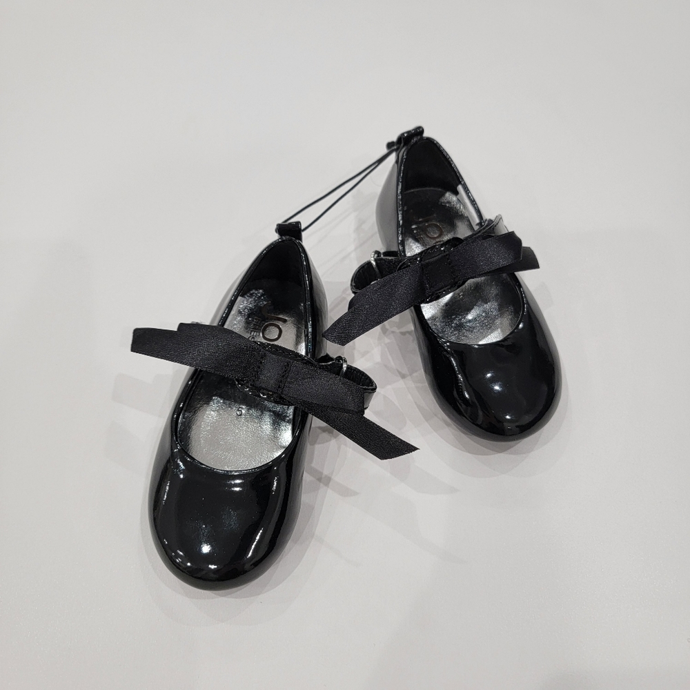 🆕️Joe Fresh Black Patent Bow Flats Sz 5